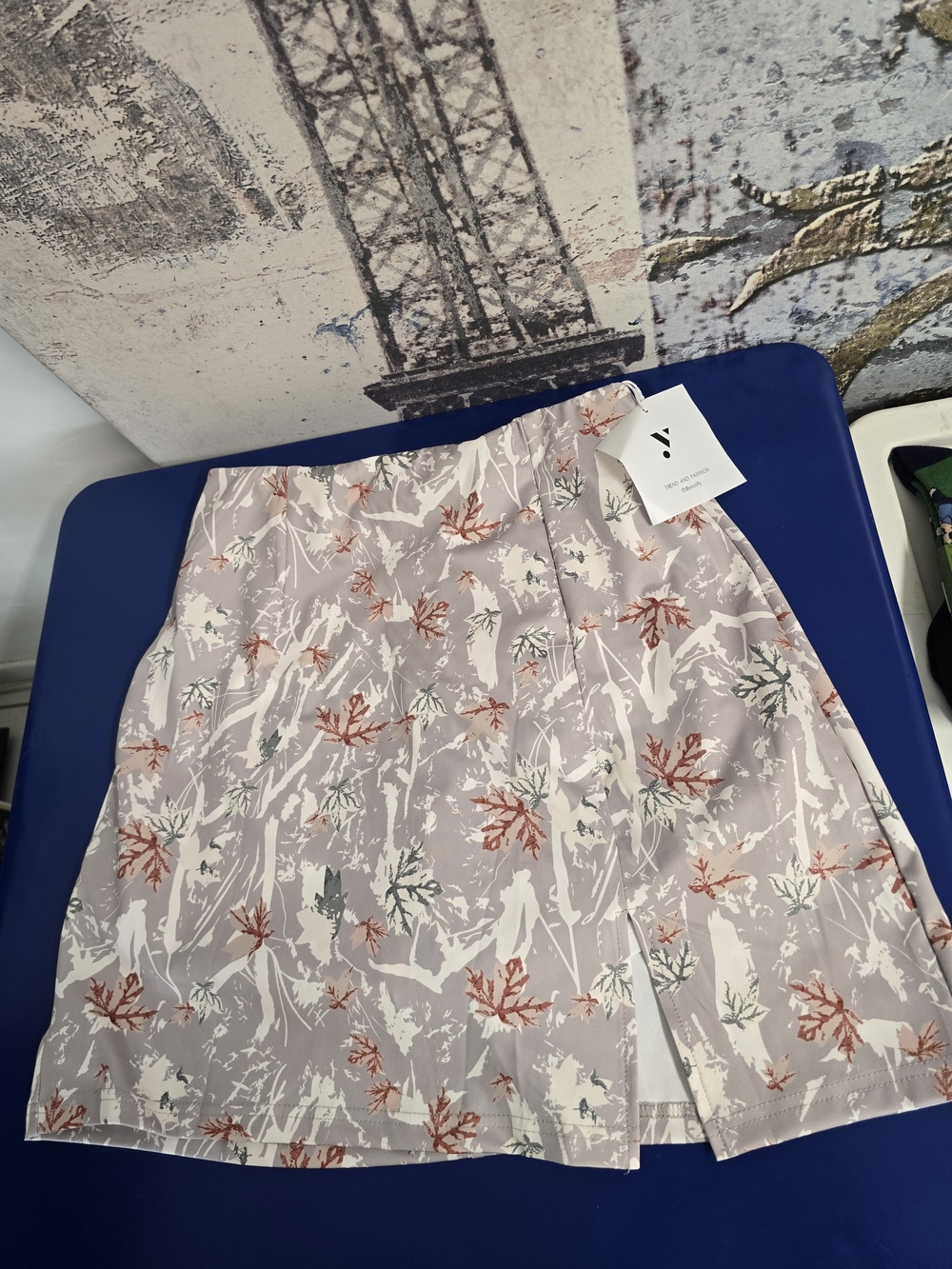 Source Unknown Lavender Floral Mini Skirt with Coral and Sage Accents